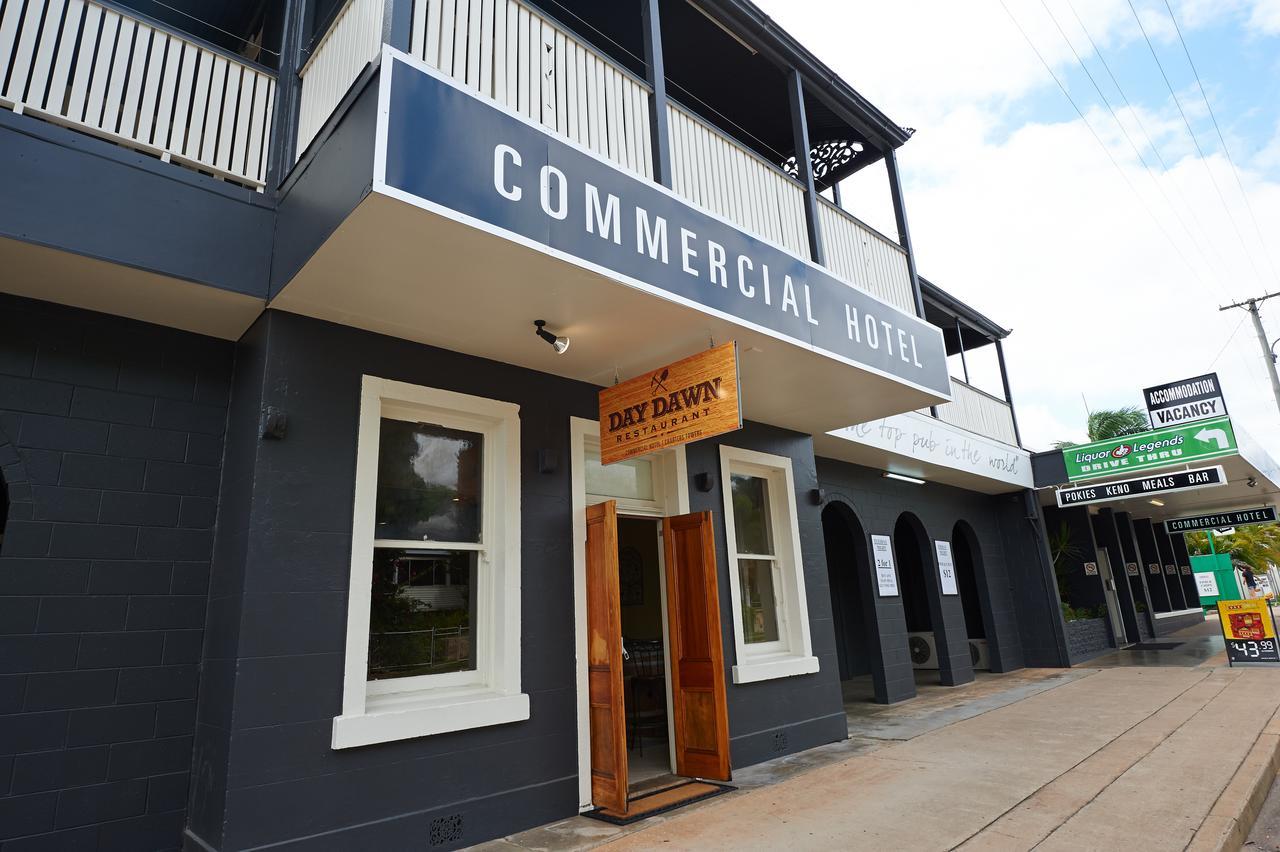 Commercial Hotel Charters Towers Exterior foto